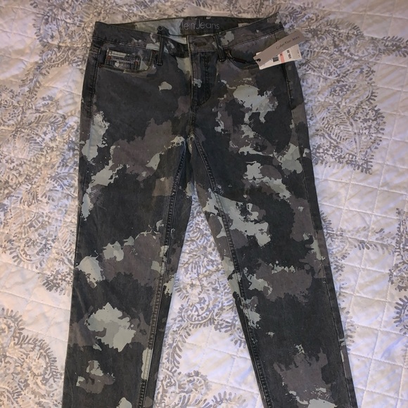 Jeans/Pants - Picture 2 of 8